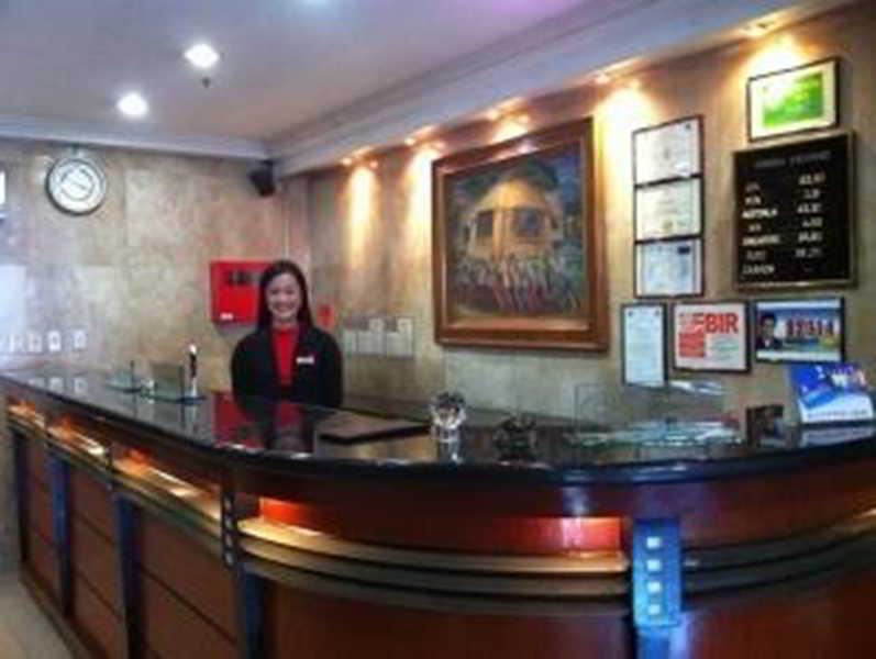Richville Hotel Manila Exteriör bild